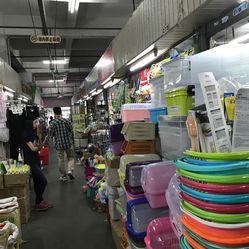 南泰日用品批发市场 一站式日用品采购基地