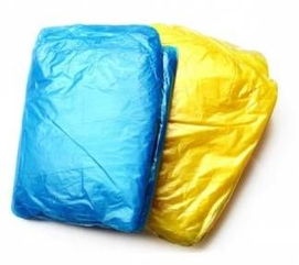 雨衣变形记 从缝隙到新奇特居家日用品的生活革新